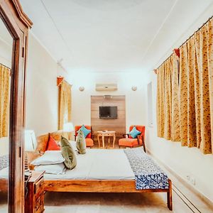 Heritage Standard Room